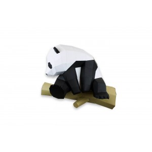 Grand panda sur branche en papier 3D
