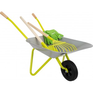 Brouette avec outils de jardin
