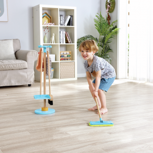 Support pour balais et set de nettoyage Support pour balais et set de nettoyage