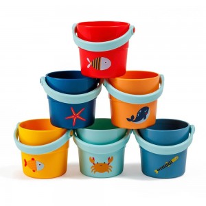 Ensemble de 6 seaux colorés pour le bains Ensemble de 6 seaux colorés pour le bains